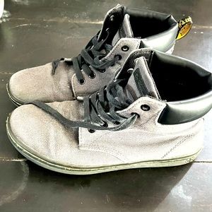 Womens Dr. Martens Boots size 6!